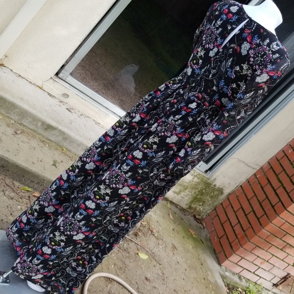 Modcloth maxi dress with long sleeves - Picture 4 of 7